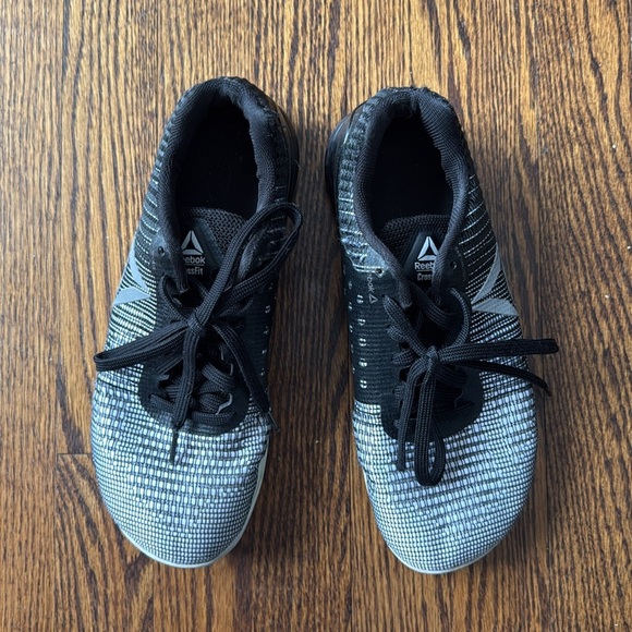 Reebok Women’s 8.5 CrossFit Workout Mesh Knit Gradient Shoes lightweight - Picture 2 of 8